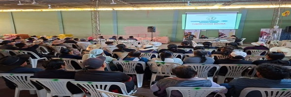 El SENASAG Cochabamba realiza un taller de capacitación sobre el Programa de Tuberculosis Bovina