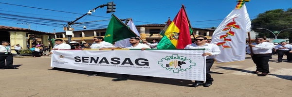 SENASAG participó del desfile cívico institucional, en conmemoración de los 201 años de independencia de Bolivia