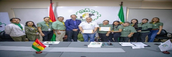 SENASAG Consolida su liderazgo técnico con acreditaciones internacionales para los Laboratorio de UNALAB Santa Cruz y Cochabamba