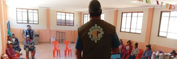 SENASAG Potosí realizó Taller y Campaña de Desparasitación en Ganado Bovino