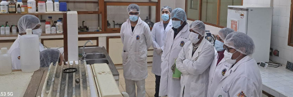 SENASAG Potosí se capacita en toma de muestras e interpretación de resultados en laboratorio