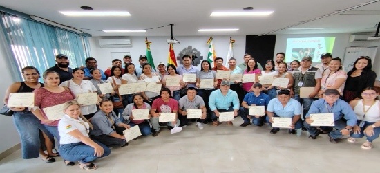 SENASAG Beni realiza taller de capacitación sobre Enfermedades de Notificación Obligatoria en Bovinos dirigido a egresados y médicos veterinarios